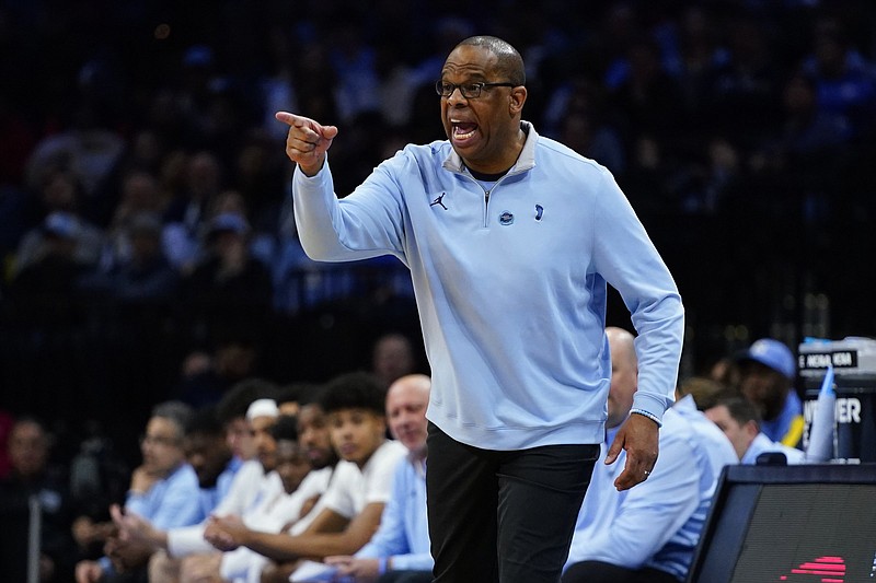 Hubert Davis has led North Carolina to the Final Four in his first season as the Tar Heels’ coach. He will be the seventh men’s coach to play and coach in the Final Four.
(AP/Chris Szagola)