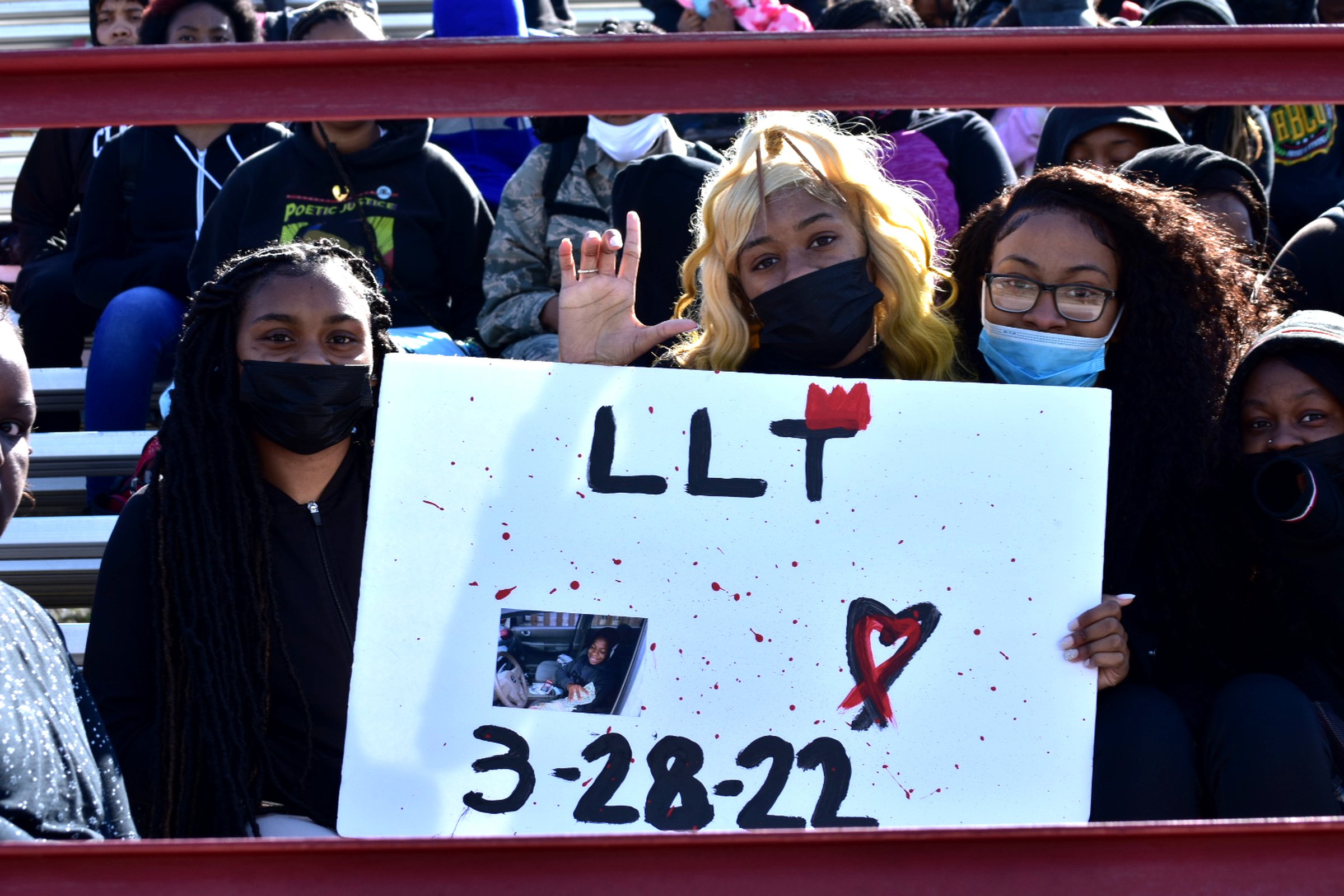 Safety-wary students walk out of Pine Bluff High School