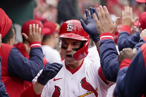 O'Neill makes Cardinals history in win over Pirates