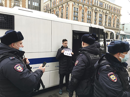 Antiwar Russians face charges - Vimarsana News