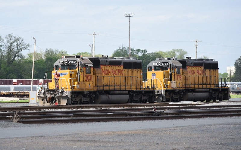 Two Union Pacific locomotives stroll Friday into the Pine Bluff terminal. 
(Pine Bluff Commercial/I.C. Murrell)