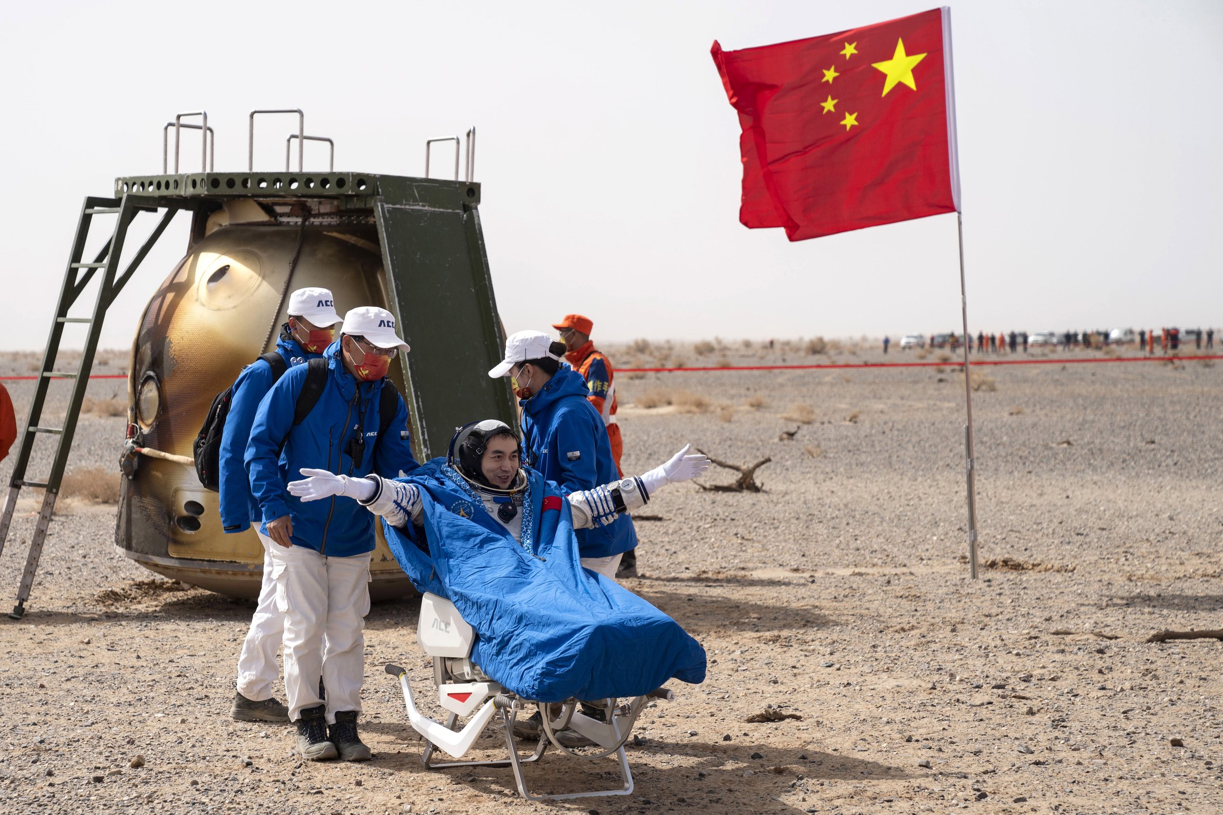 Chinese astronauts return from mission - Vimarsana News