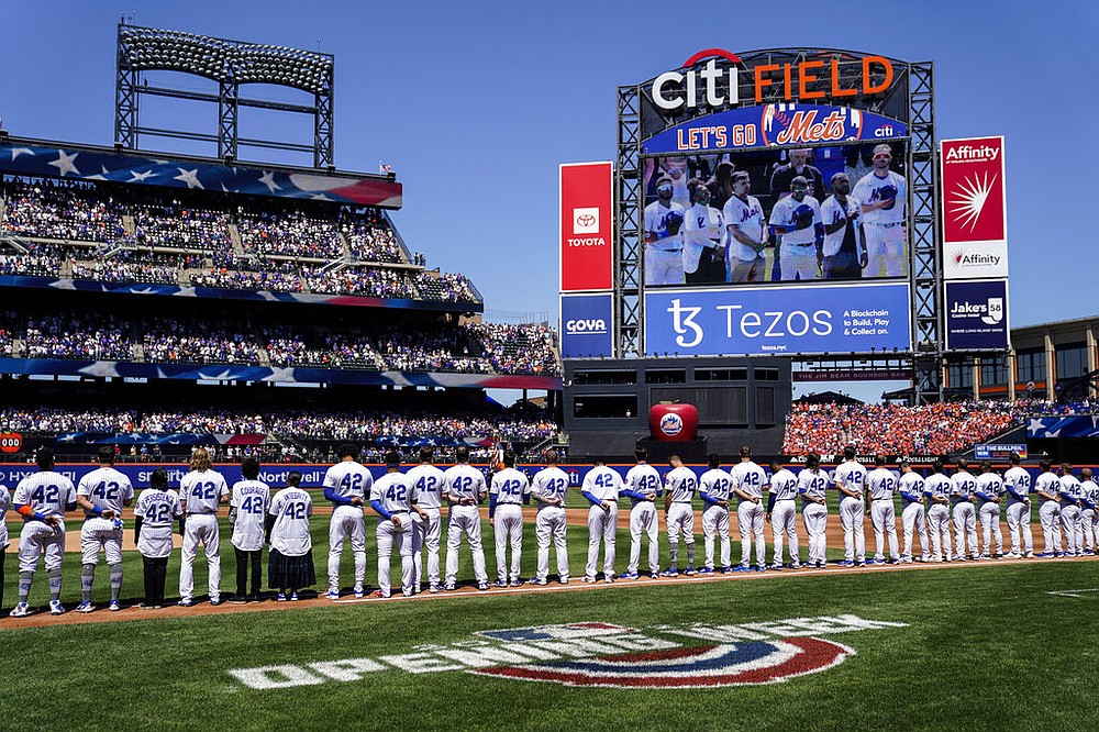 Majors celebrate 75th anniversary of Jackie Robinson's debut - West Hawaii  Today