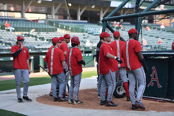 Arkansas vs. Arkansas State Game 2: How to watch and listen, forecast, pitching matchup, team comparisons - Vimarsana News