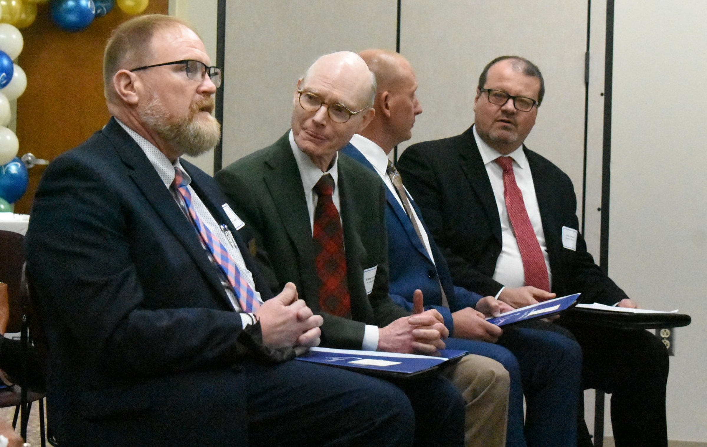 Grants OK’d to grow broadband in county