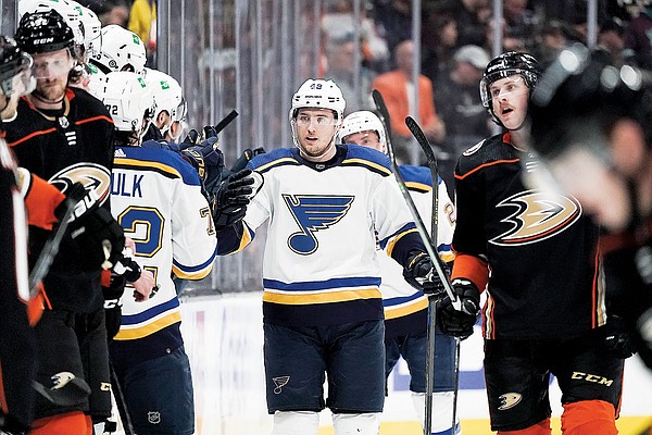 One last pass: Getzlaf wraps up career in Ducks' loss to Blues - Vimarsana News