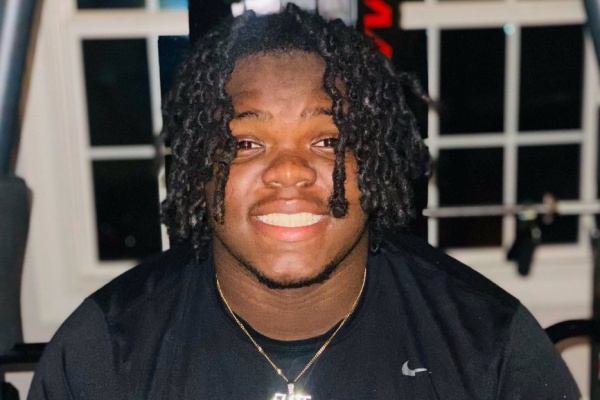 Singleton pledge excites Arkansas targets, commits