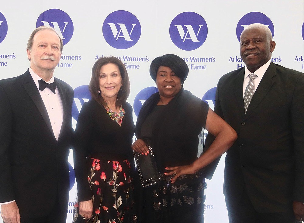 Famed Females Womens Hall Of Fame Inductees Honored With Dinner Program Northwest Arkansas 