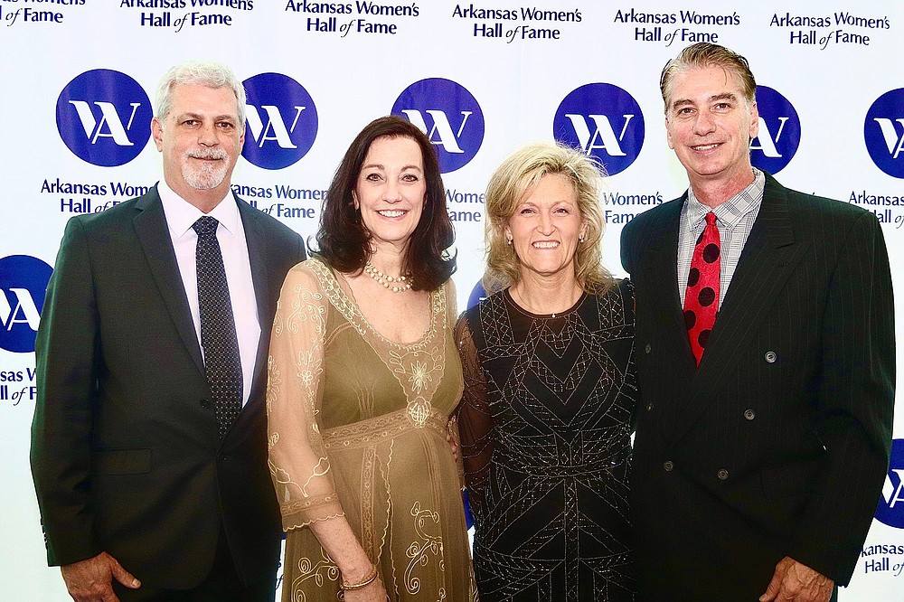 Famed Females Womens Hall Of Fame Inductees Honored With Dinner