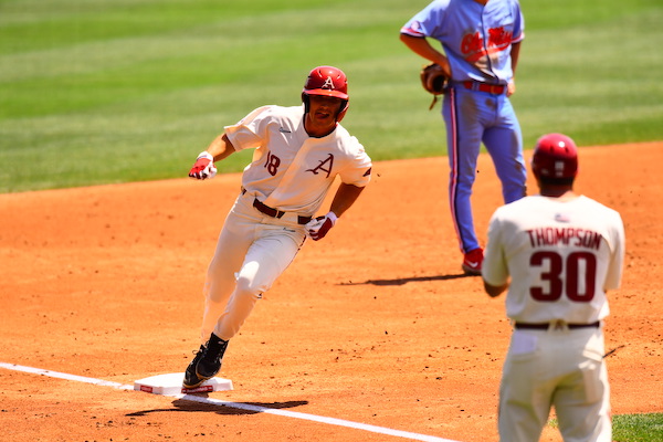 LIVE UPDATES: Arkansas-Ole Miss Game 3 - Vimarsana News