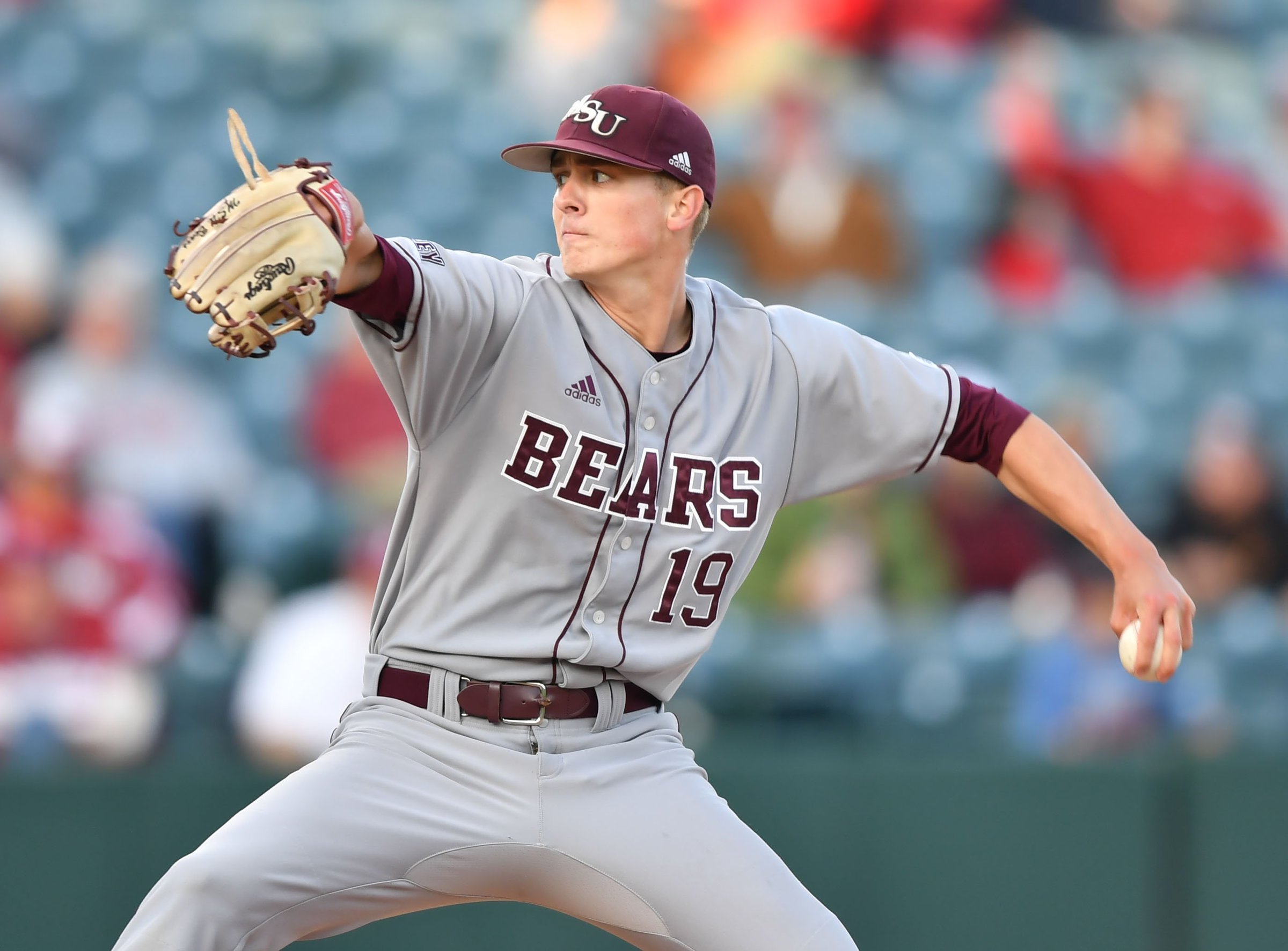 Razorbacks' midweek winning streak ends against Bears - Vimarsana News