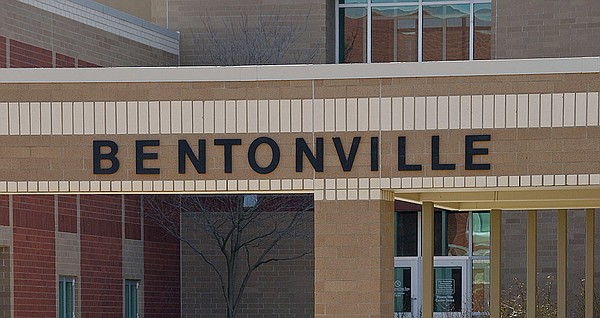 Bentonville schools superintendent to be evaluated for second time in 2022