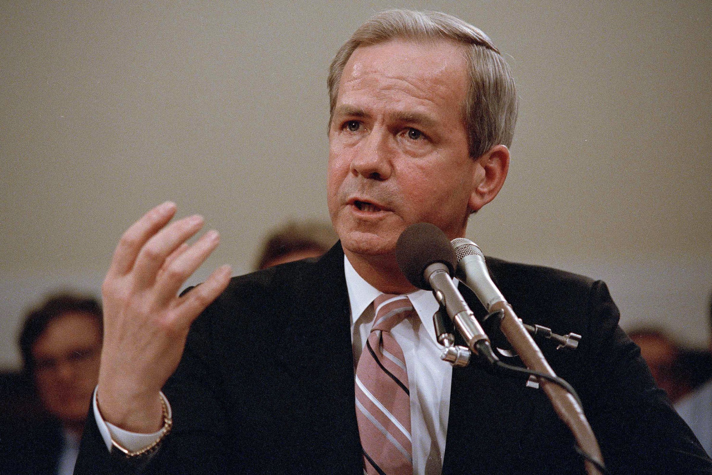 McFarlane, Iran-Contra figure, dies at 84 - Vimarsana News