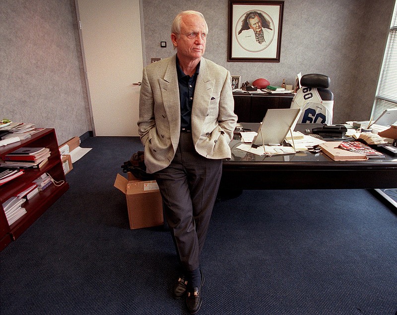 Larry Lacewell, shown in his office in 2000 when he was the Dallas Cowboys’ director of scouting, died Tuesday night at his home in Jonesboro. He was 85. A native of Fordyce, Lacewell coached Arkansas State in 1979-89, leading ASU to a pair of Southland Conference titles and the NCAA Division I-AA championship game in 1986.
(AP file photo)
