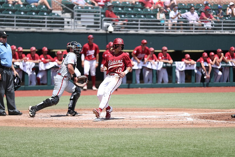 5/21/22 MBA Alabama vs Arkansas.Alabama Baseball's Jim Jarvis(10).Photo by Chase Vanderford