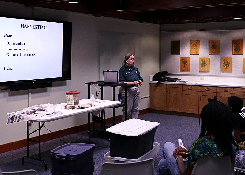 Sara Rittman presents an informational session on worm composting on Saturday, May 21, 2022, at Runge Nature Center, in Jefferson City. (Kate Cassady/News Tribune photo)