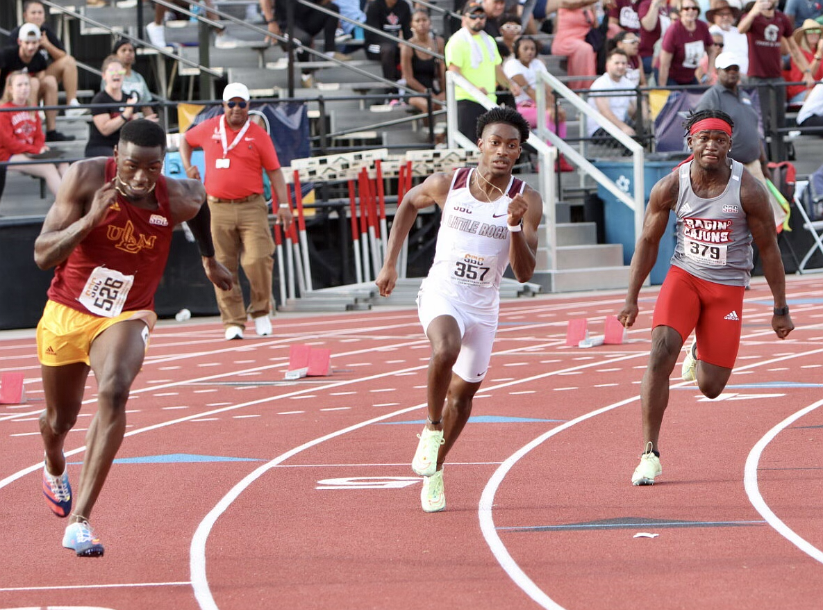 ‘I want to be there’: UALR sprinter Cameron Jackson eyes NCAA ...