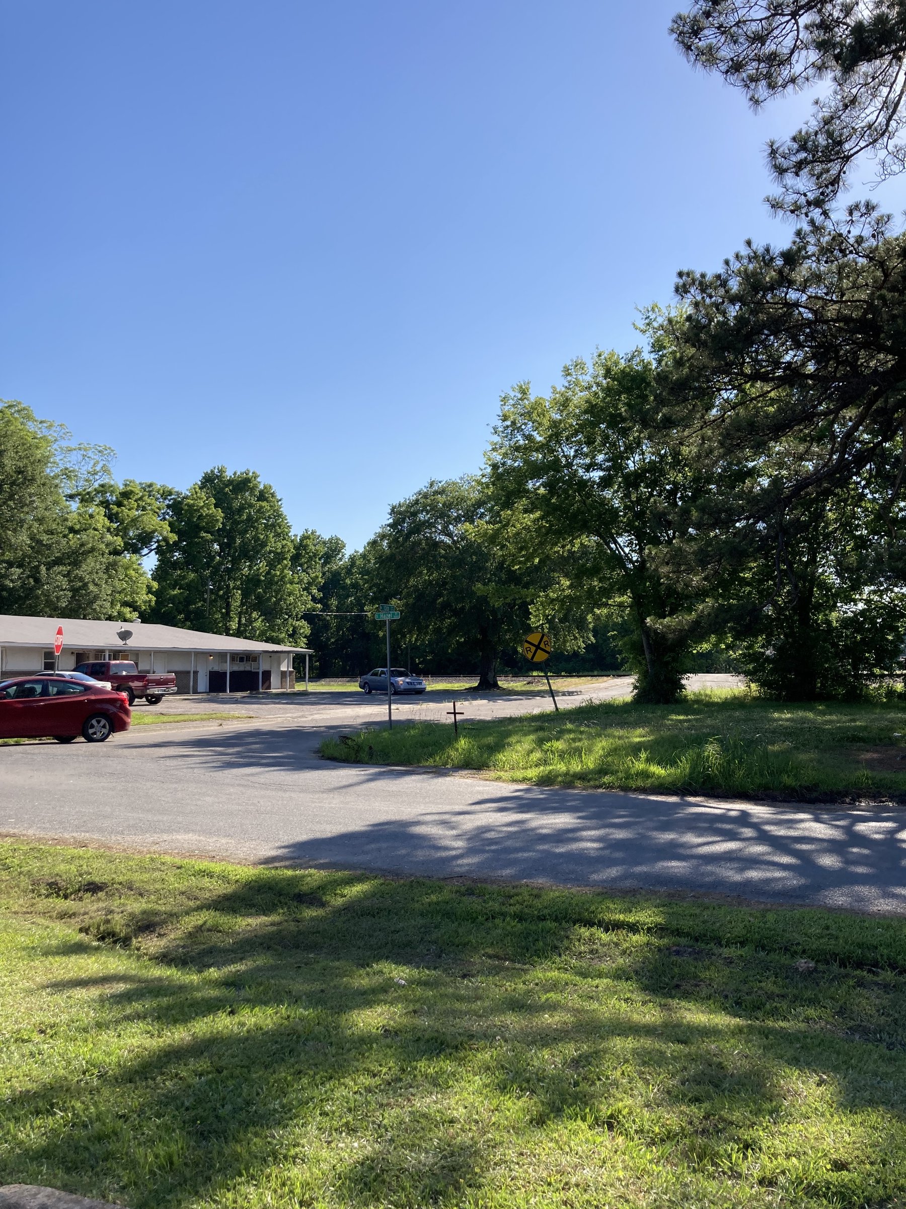 Man killed; suspect in custody
