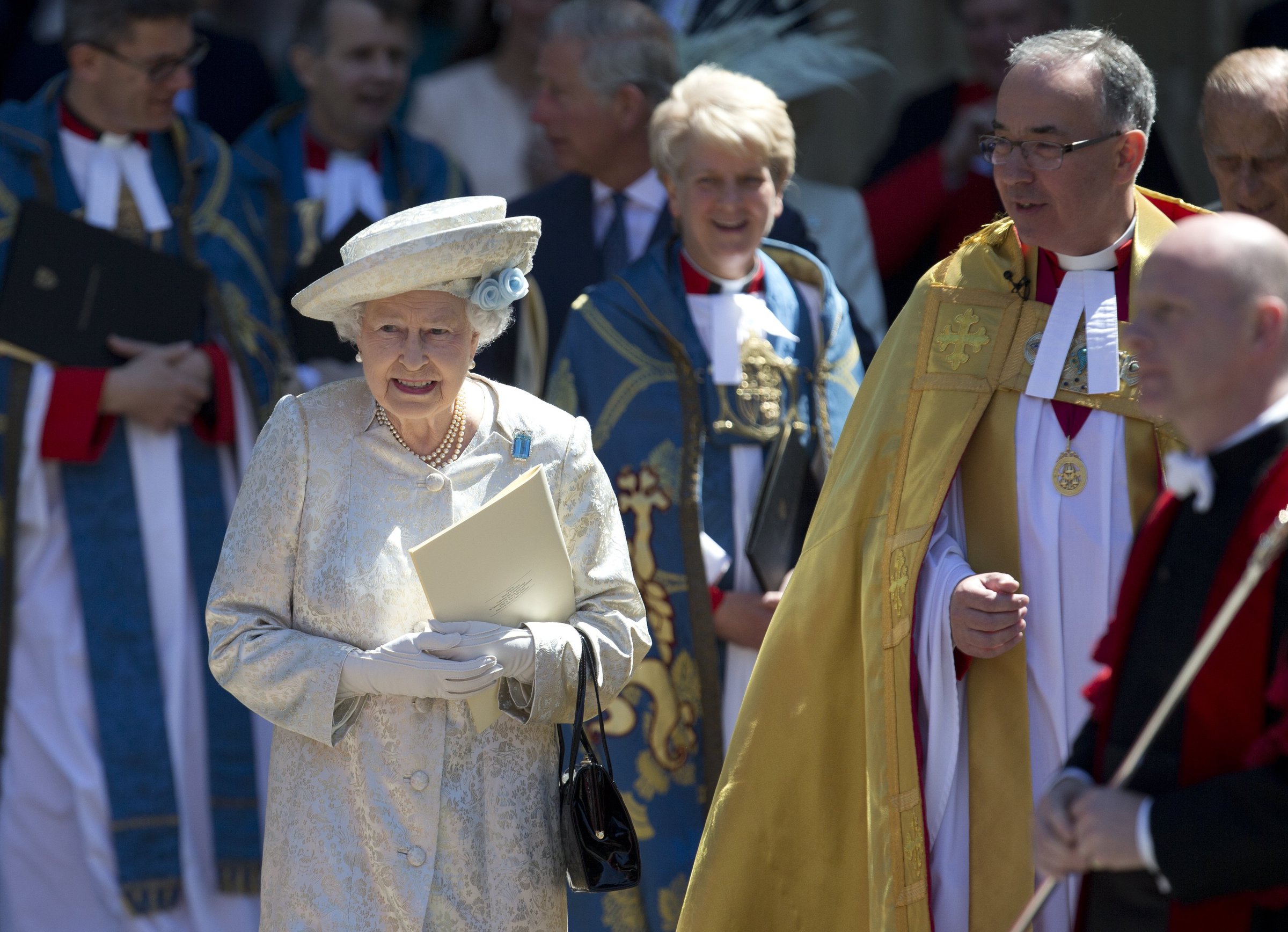 Choirs to honor Queen Elizabeth II with concert Sunday - Vimarsana News
