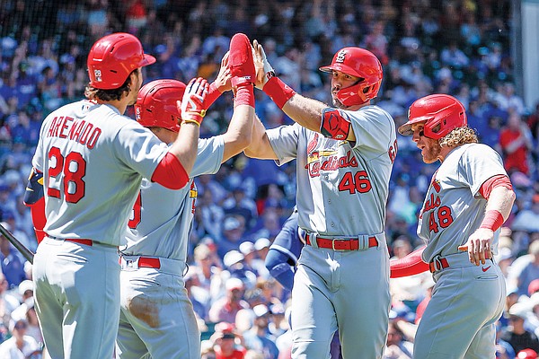 Goldschmidt homers, runs hit streak to 25 as Cardinals beat Cubs - Vimarsana News