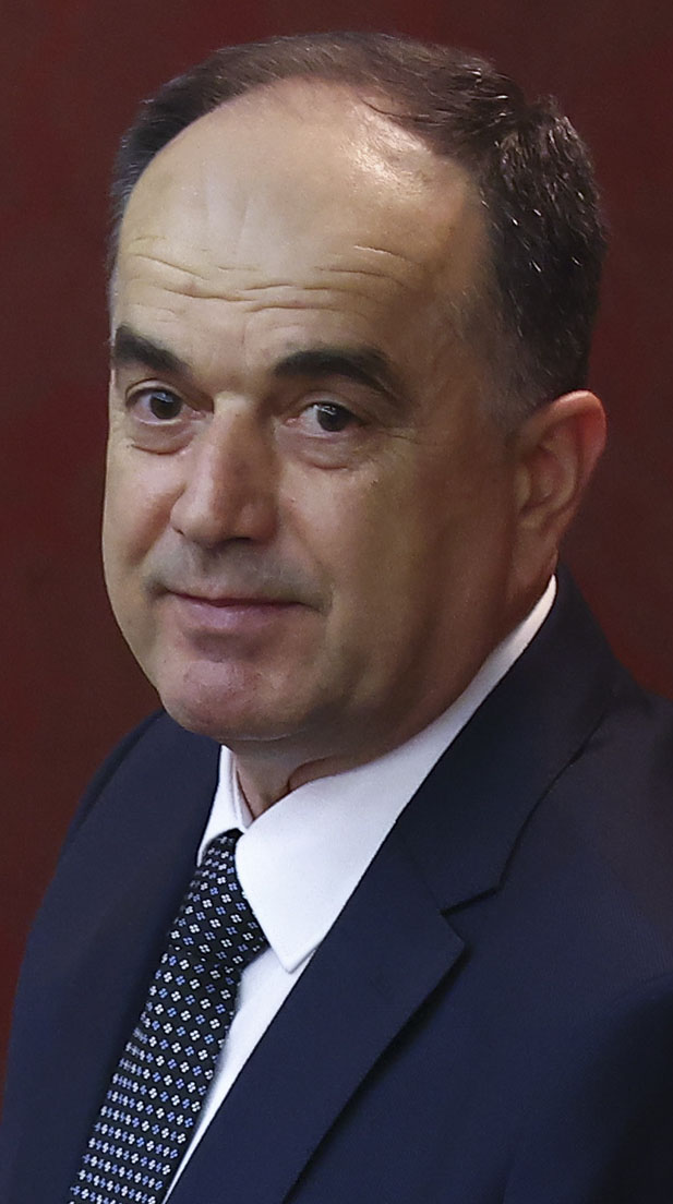 Albanian general elected president - Vimarsana News