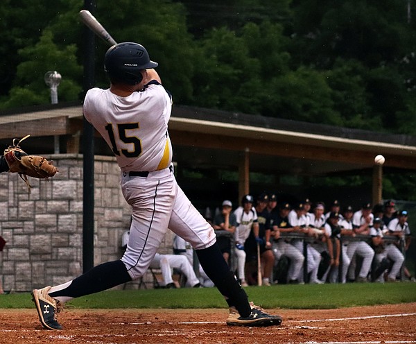 Renegades fall to Outlaws in extra innings - Vimarsana News