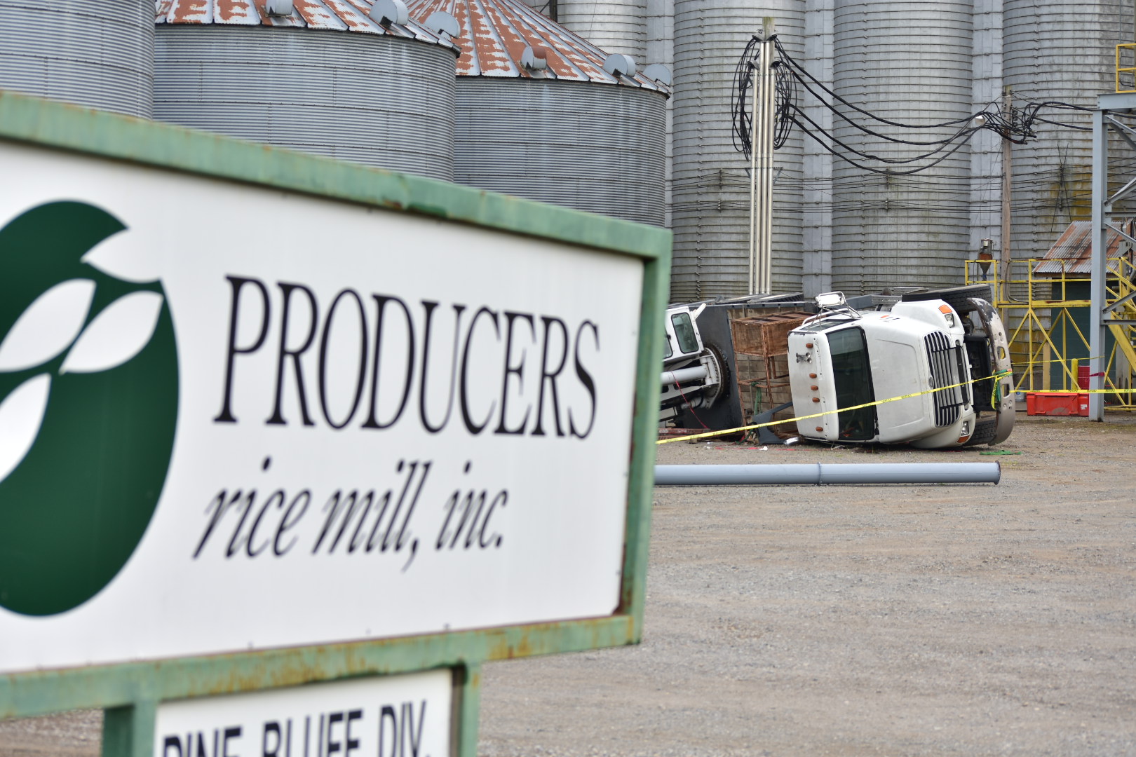 Rice mill employee dies in crane collapse, police say