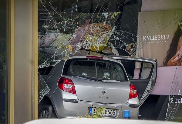 The world in brief: German crash kills woman, injures more;Students, teachers airlifted during hike;22 people killed in Iran train derailment ;Taliban arrest model after Quran joke - Vimarsana News
