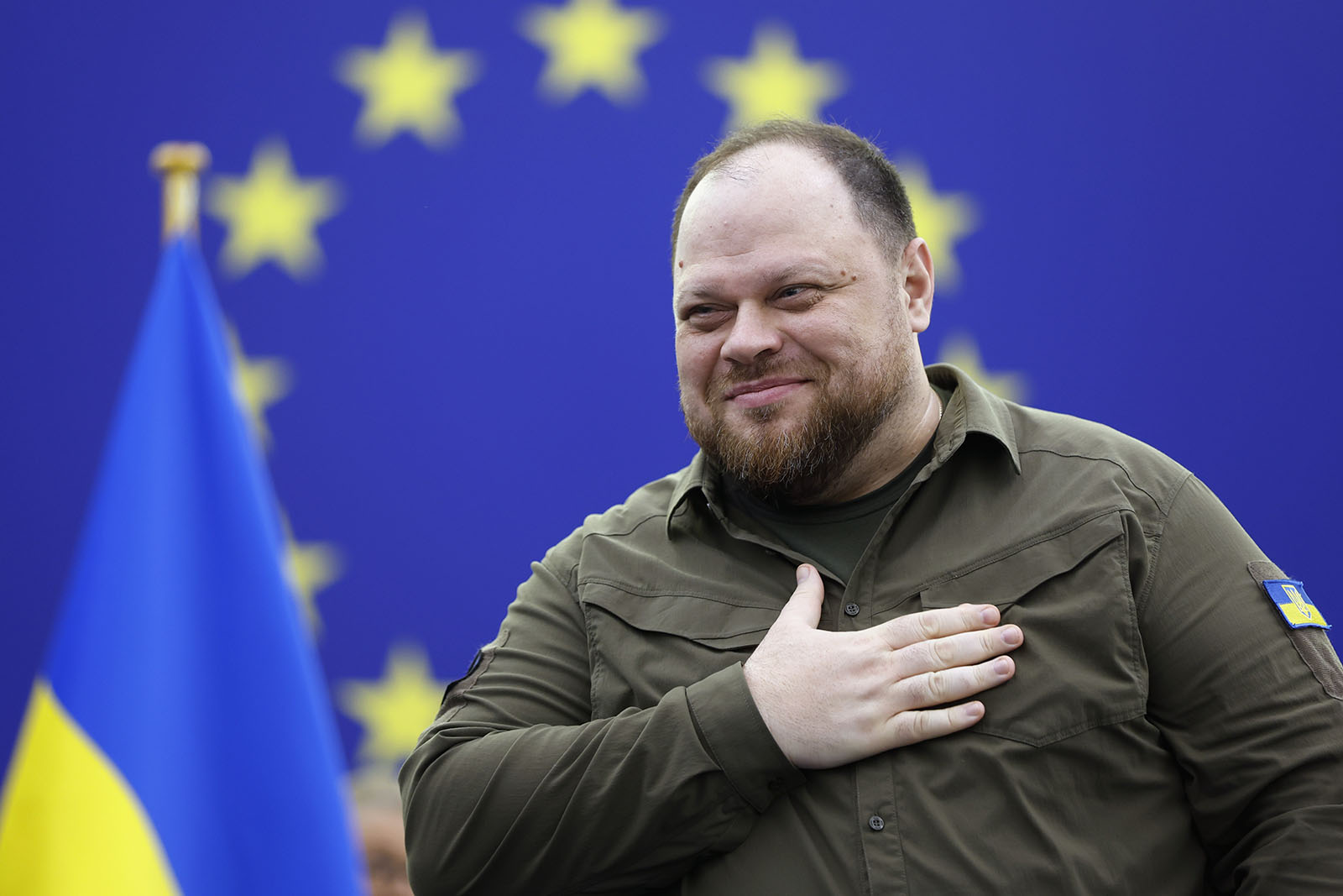 Ukraine lawmaker urges EU to confer member candidacy - Vimarsana News