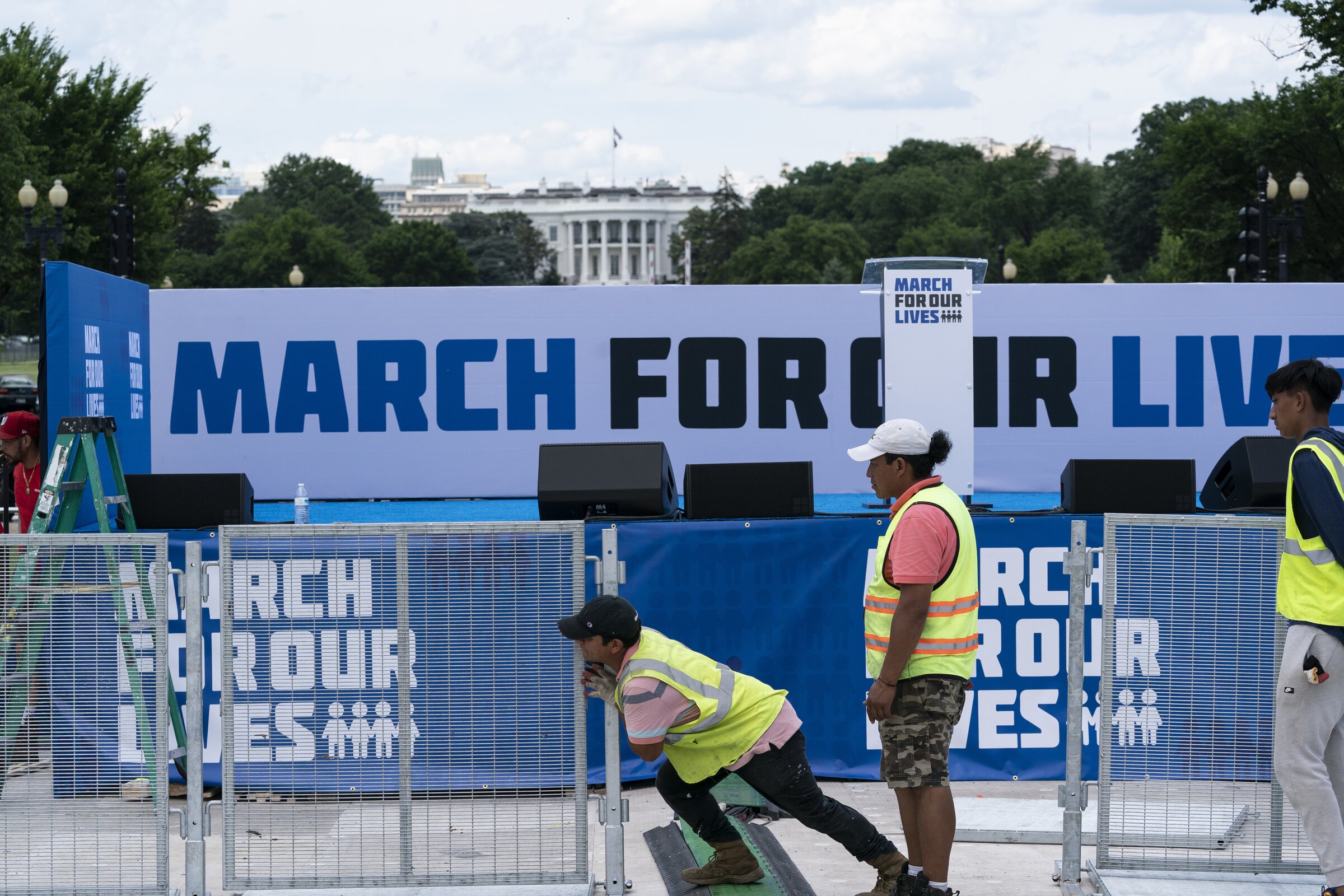 Weekend rallies to push for gun laws - Vimarsana News