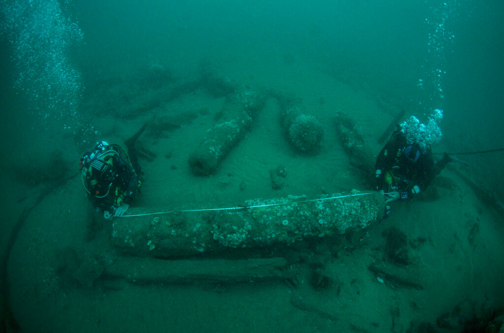 Wreck of 17th-century royal warship found off U.K. coast - Vimarsana News
