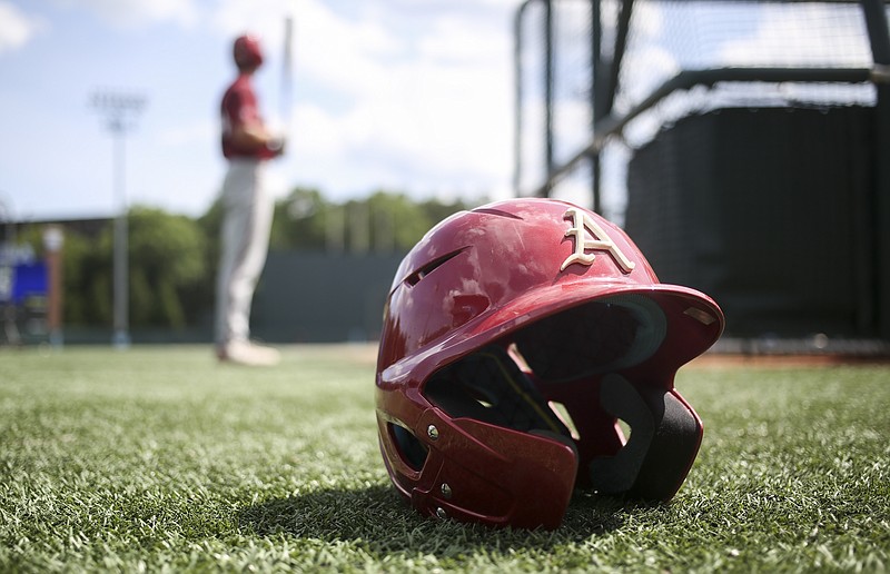 Hot one for Hogs, Cardinal
