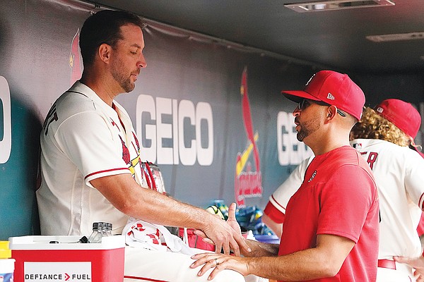 Oli Marmol's response to Cardinals fans booing isn't good enough