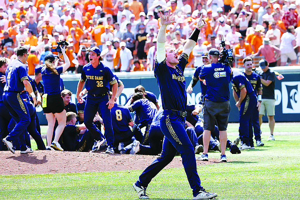 Irish oust Vols, join Mississippi, OU, Hogs and Longhorns in CWS - Vimarsana News