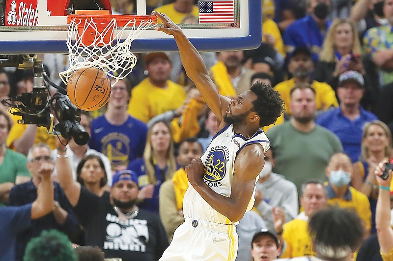 Wiggins delivers on both ends, Warriors lead NBA Finals 32
