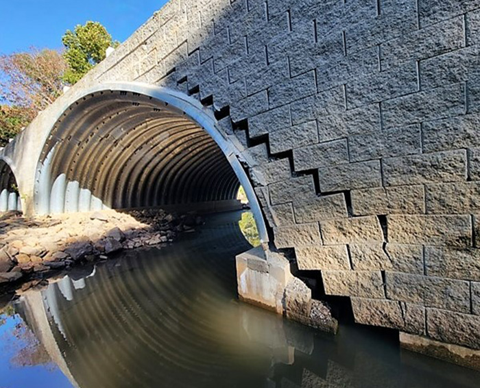 Central Arkansas Water orders demolition of failing Maumelle River low-water bridge two years after it was built - Vimarsana News