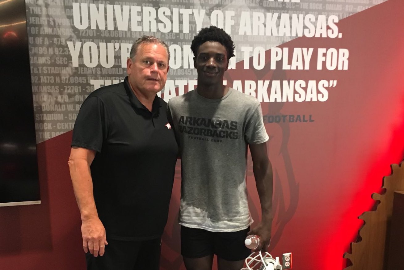 WholeHogSports - Oklahoma Athlete Shows Out At Arkansas Camp, Gains Offer