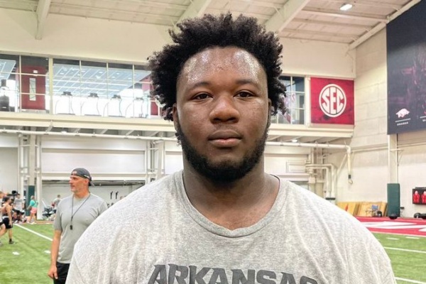 4-star O-lineman has great time at Arkansas