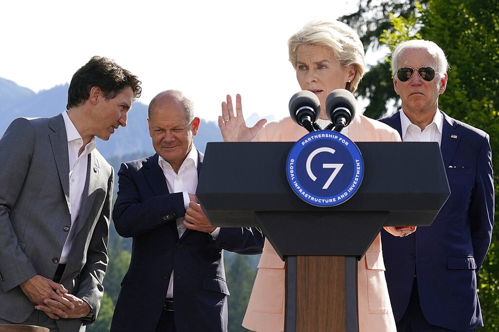 Ukraine at forefront of G7 summit