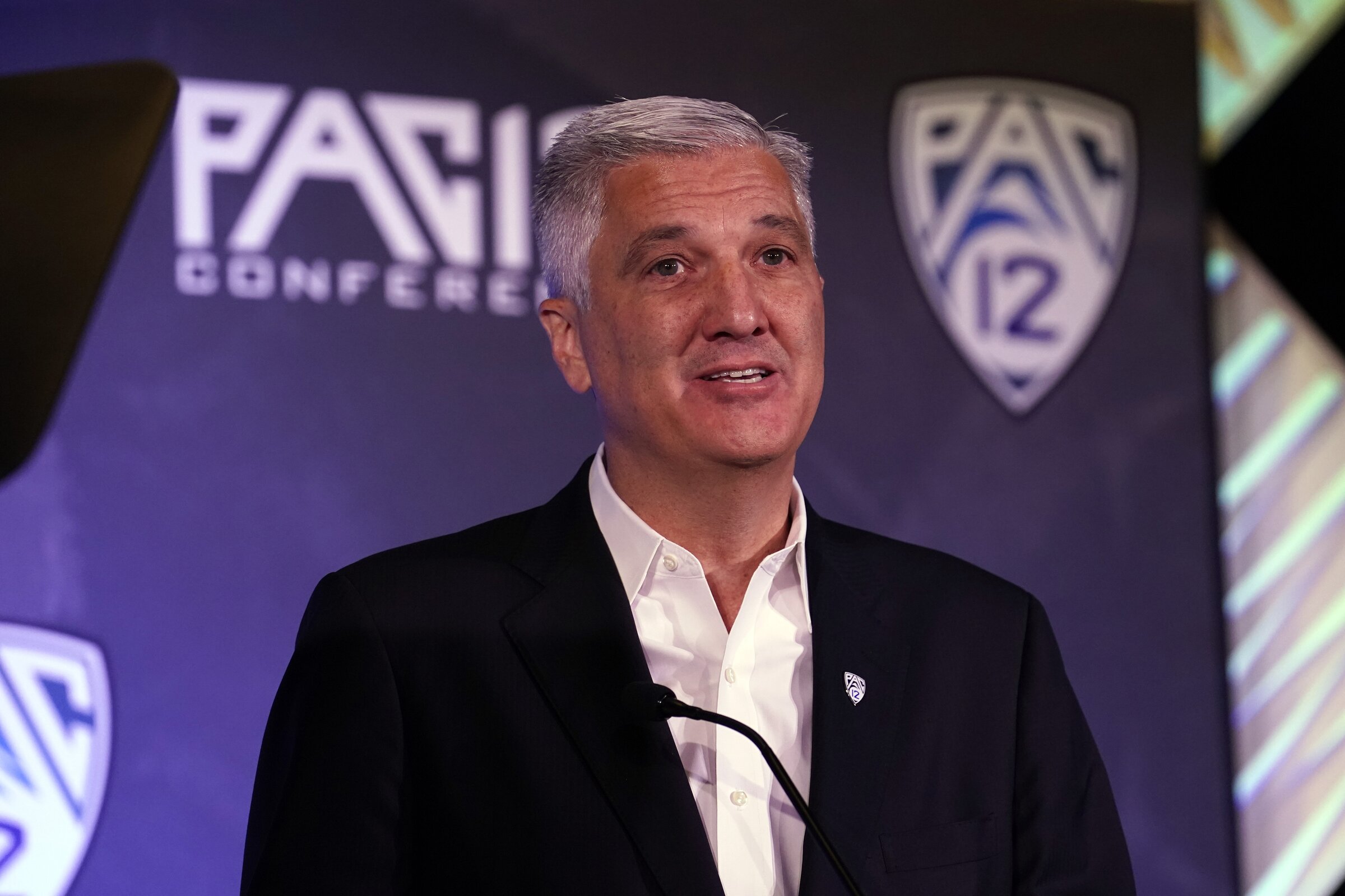 Kliavkoff chasing miracle for Pac-12 - Vimarsana News