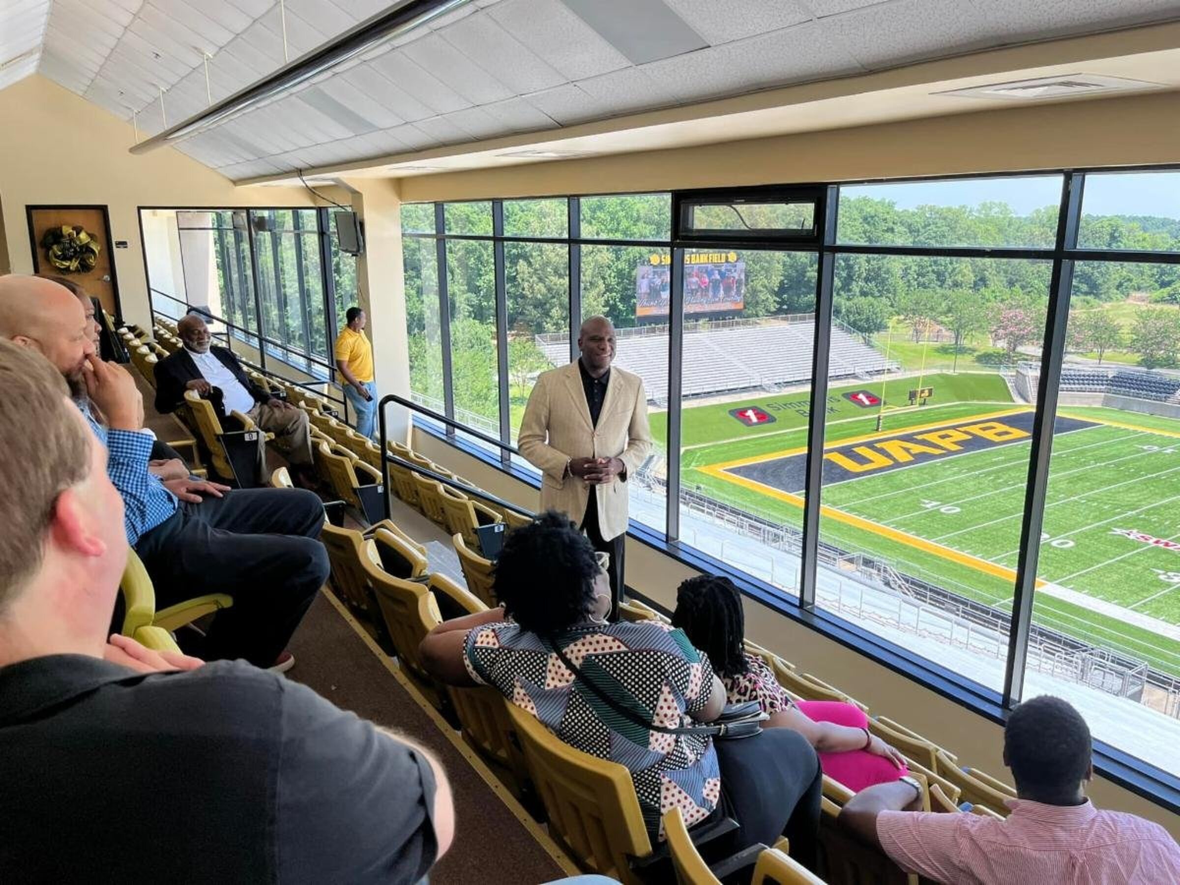 Leadership Pine Bluff takes education tours