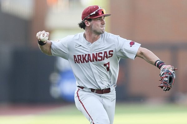 Red Sox draft Arkansas outfielder seventh overall - The Boston Globe