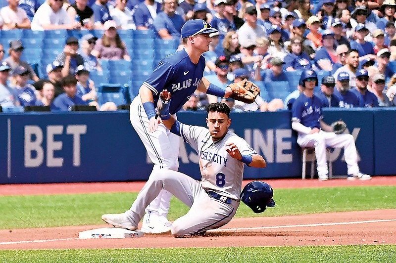 Blue Jays acquire two-time All-Star Merrifield from Royals for prospects