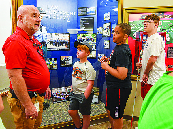 Special-needs campers step outside comfort zones - Vimarsana News