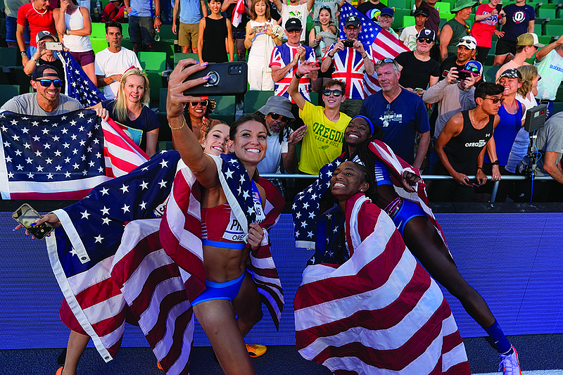 US women win gold, more of same for men in relay El Dorado News