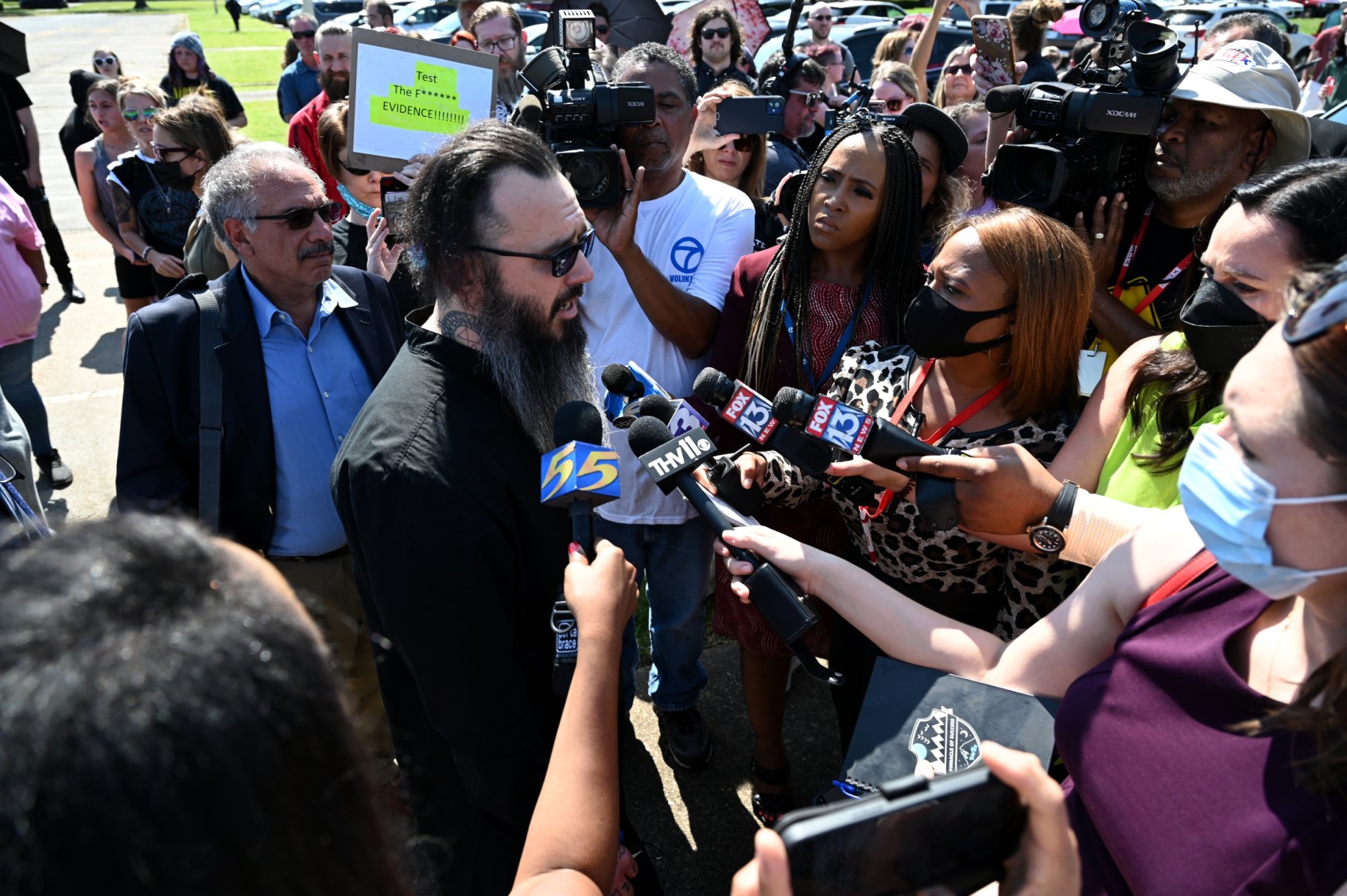 Damien Echols files notice that he will appeal DNA test denial to Arkansas Supreme Court. - Vimarsana News