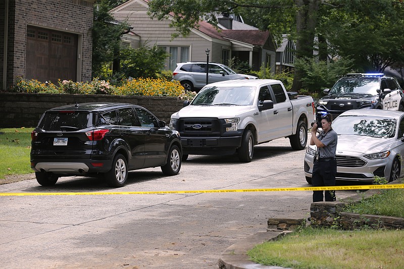 Little Rock Police investigate a homicide on Lombardy Lane on Monday, Aug. 1, 2022, in Little Rock. .(Arkansas Democrat-Gazette/Thomas Metthe)