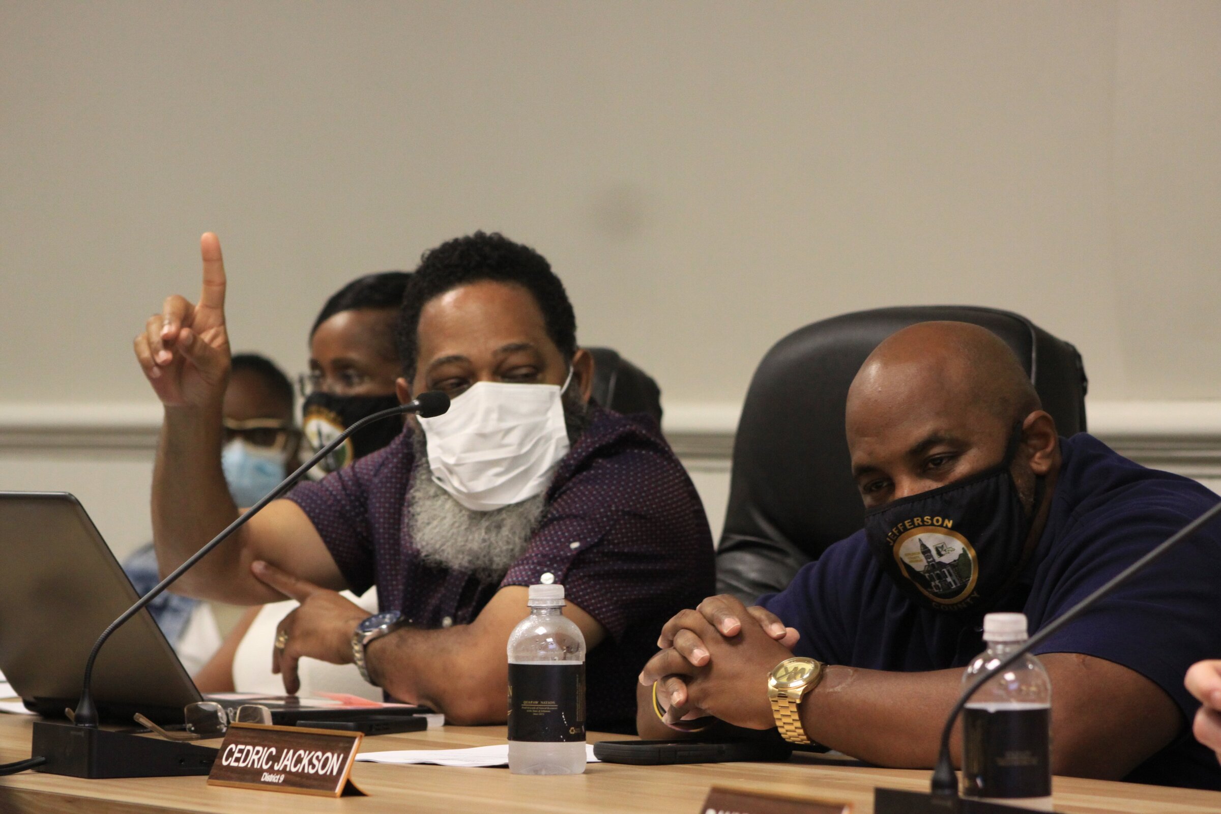 Jefferson County justices of the peace postpone using survivors’ covid funds