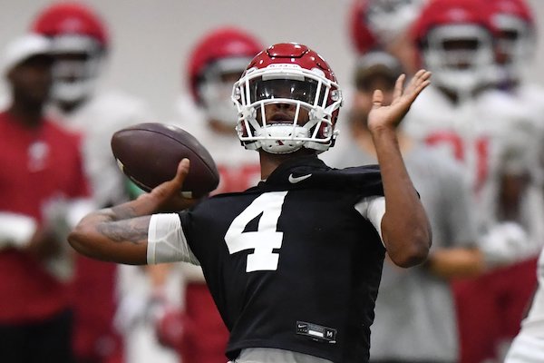 WholeHogSports - VIDEO: Players recap Day 4 of spring football practice