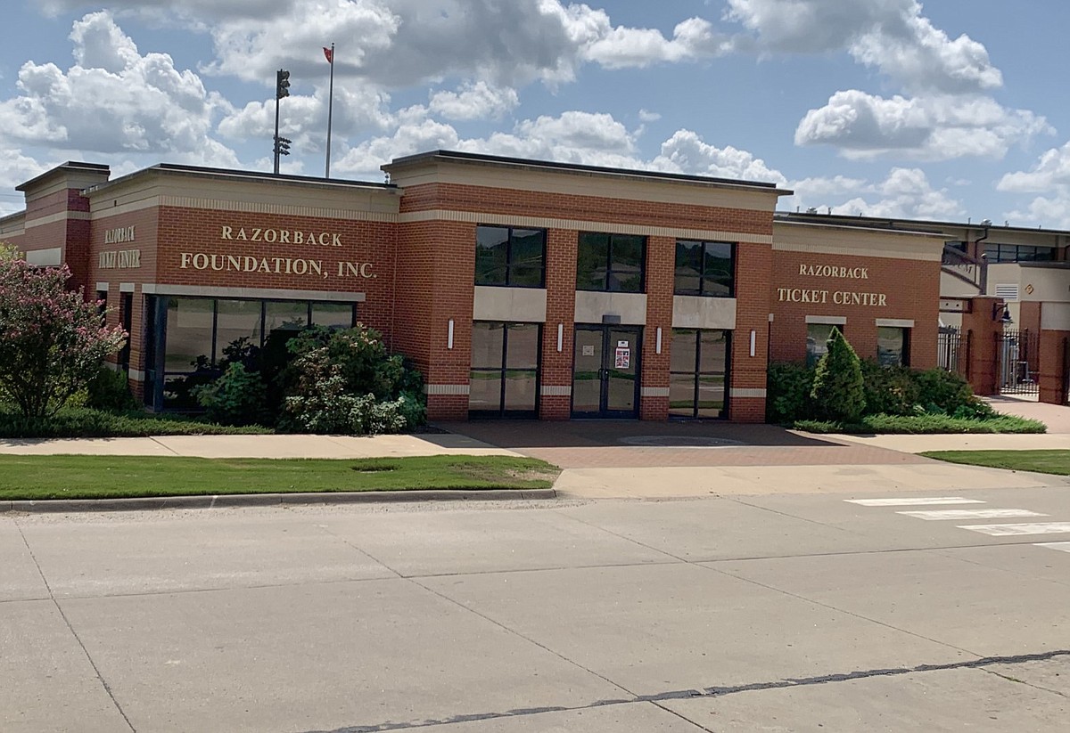 Varady leaving Razorback Foundation for role at UA | The Arkansas ...